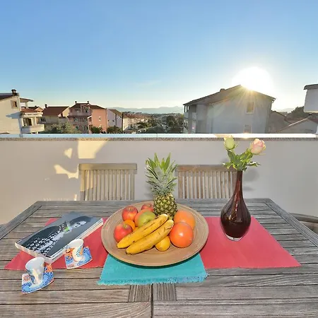 Apartment Villa Nodi